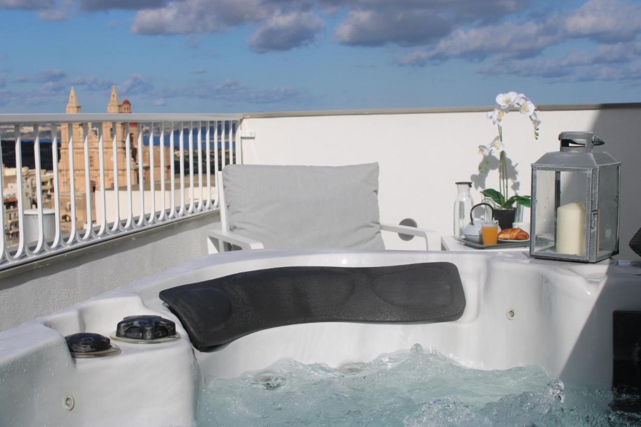 Bed and Breakfast Victoria By Petit Chic Mellieħa Esterno foto